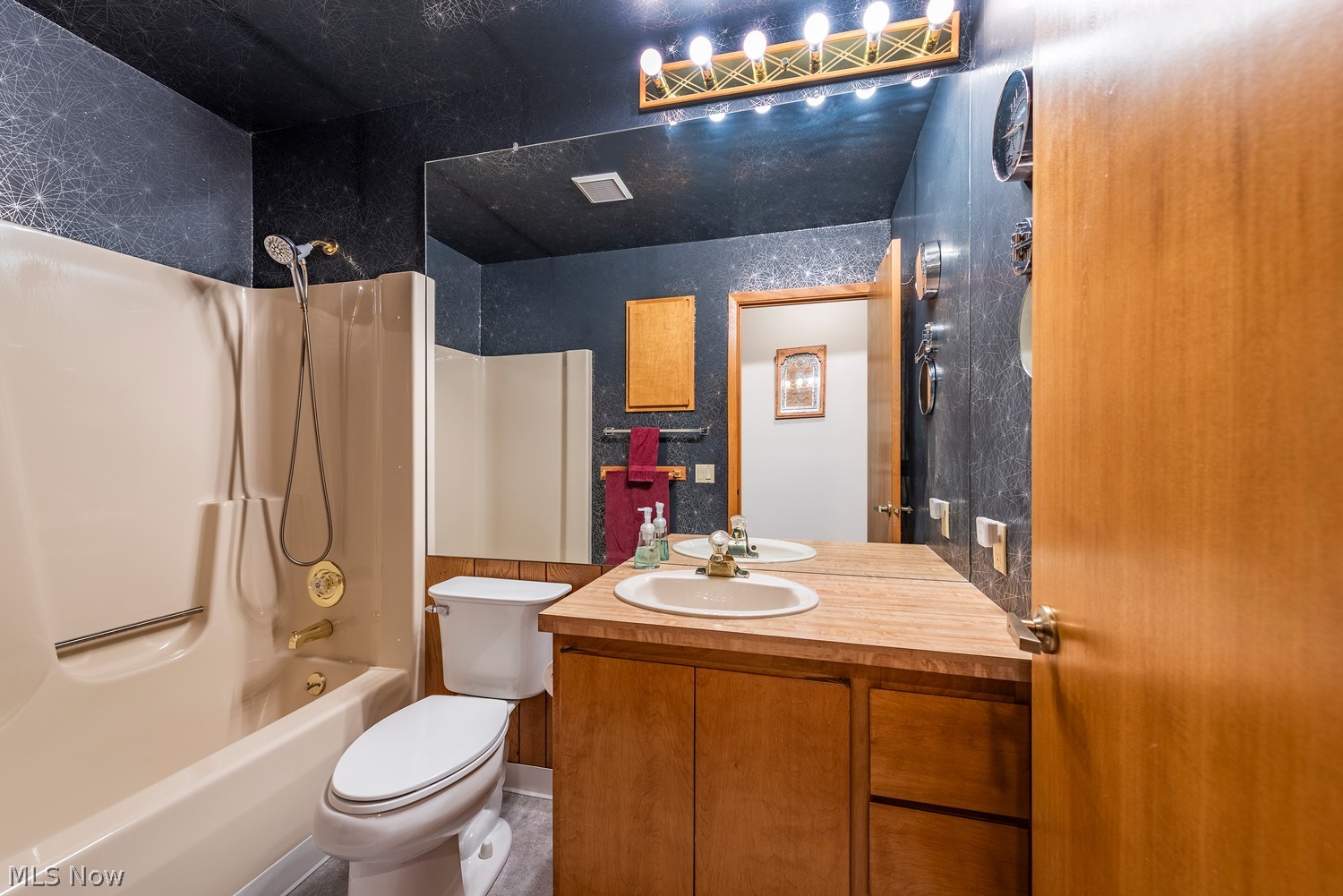 10539 Shale Brook Way Strongsville OH 44149