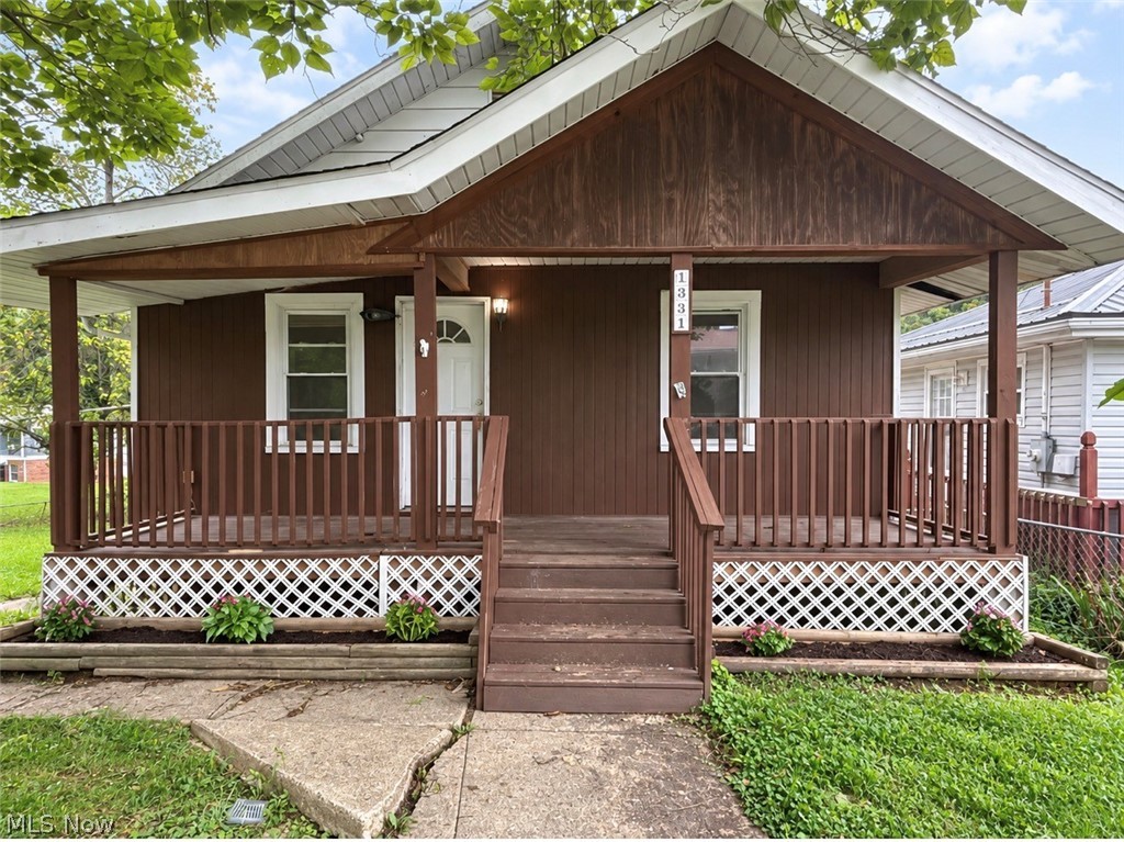 1331 Race Street Zanesville OH 43701