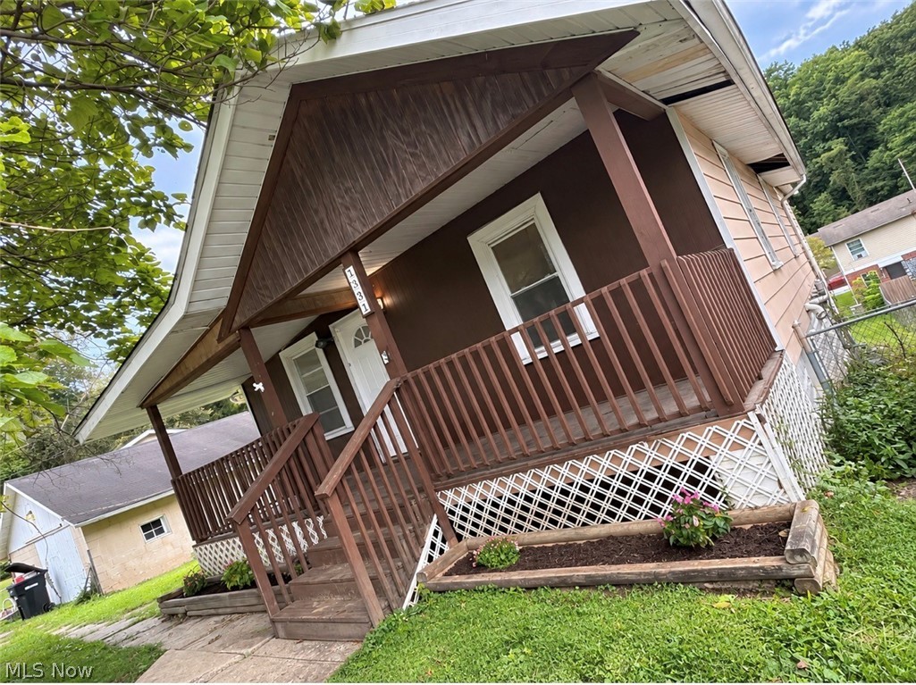 1331 Race Street Zanesville OH 43701