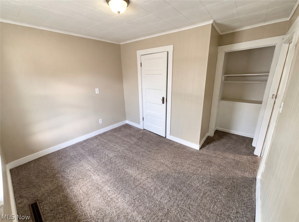 1331 Race Street Zanesville OH 43701