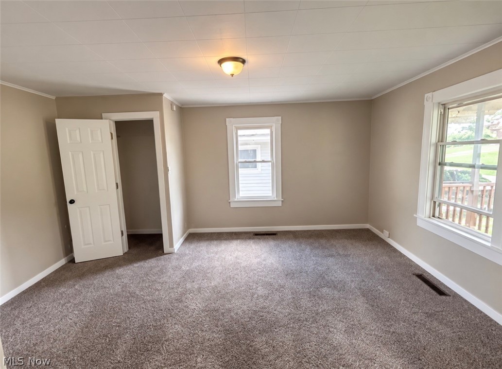 1331 Race Street Zanesville OH 43701