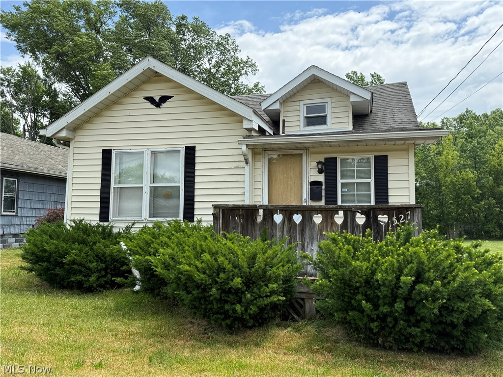 1517 Francis Avenue SE Warren OH 44484