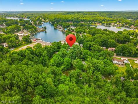 619 Portage Lakes Drive Akron OH 44319