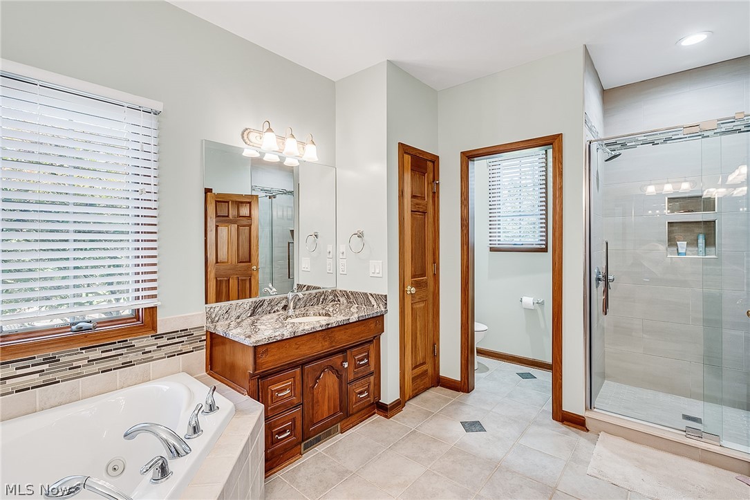 7004 Southberry Hill Canfield OH 44406