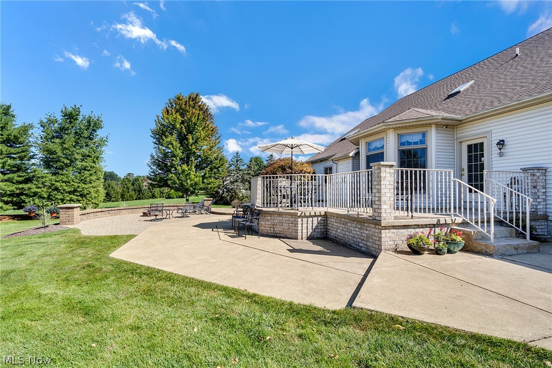 7004 Southberry Hill Canfield OH 44406