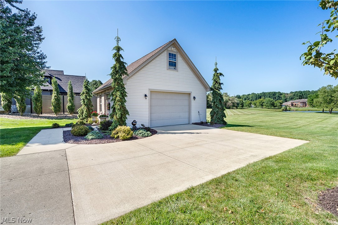 7004 Southberry Hill Canfield OH 44406