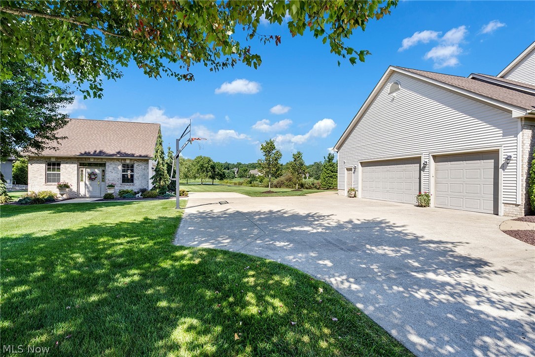 7004 Southberry Hill Canfield OH 44406