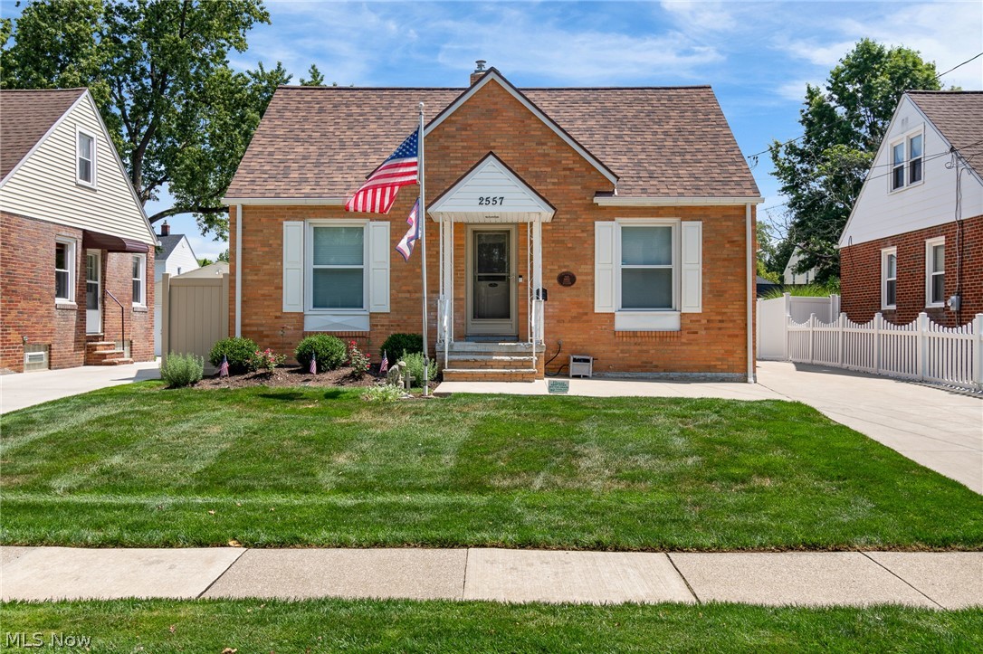 2557 9th Street Cuyahoga Falls OH 44221