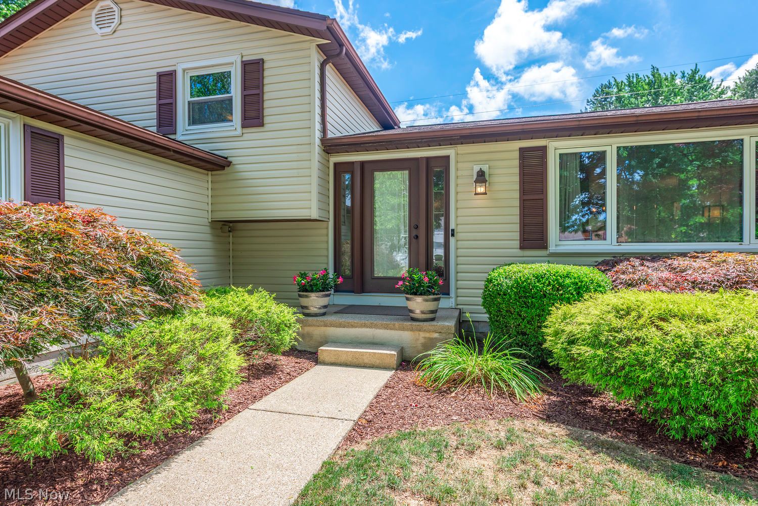 794 Glencairn Lane Brunswick OH 44212