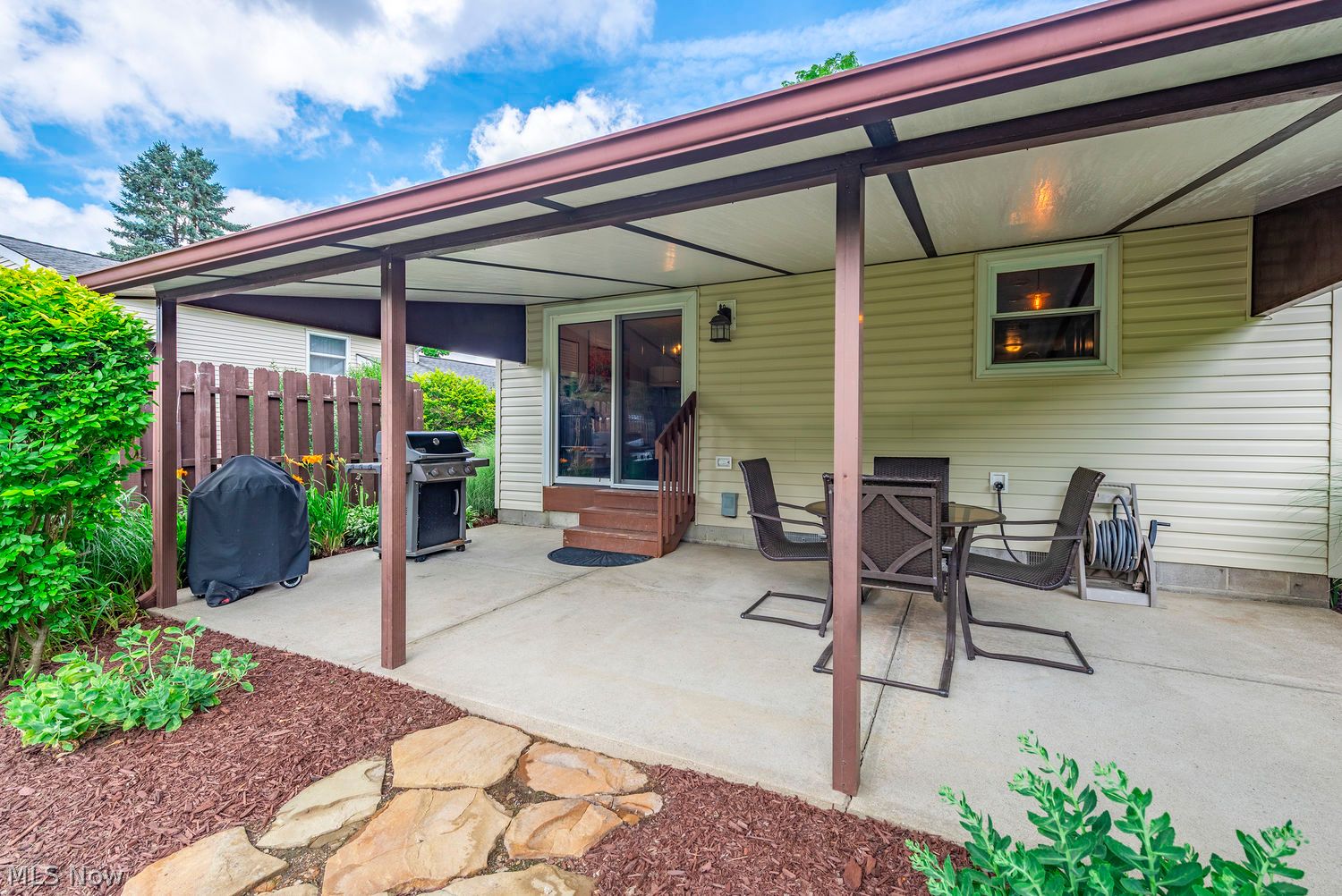 794 Glencairn Lane Brunswick OH 44212