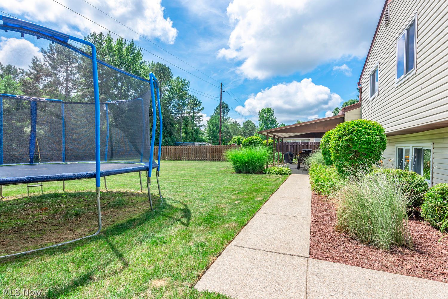 794 Glencairn Lane Brunswick OH 44212