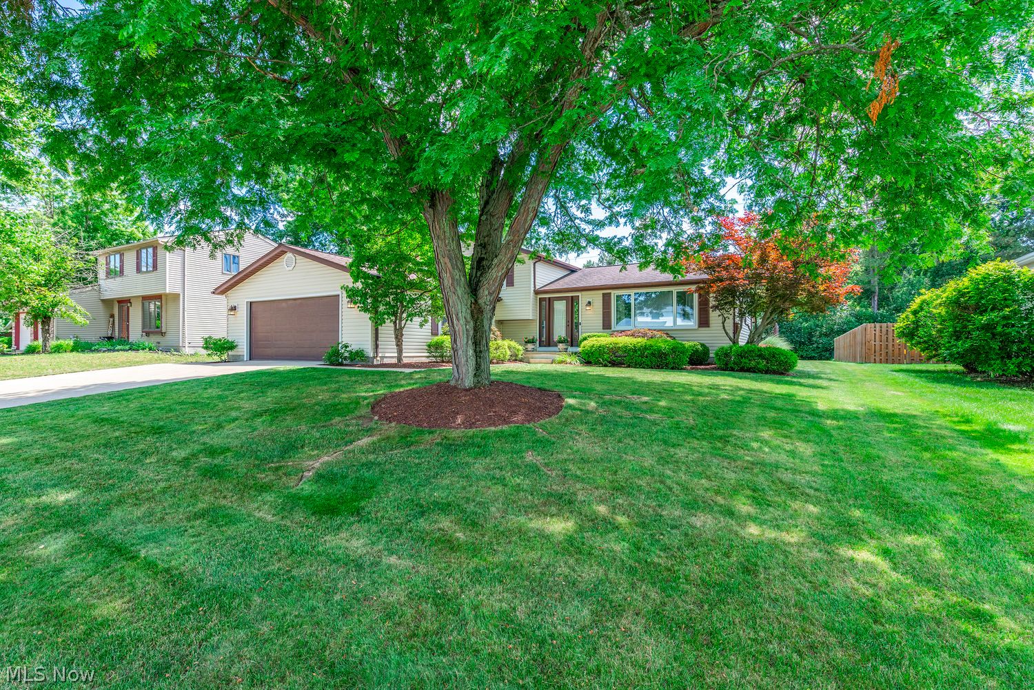794 Glencairn Lane Brunswick OH 44212