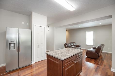 9338 Liberty Road Twinsburg OH 44087