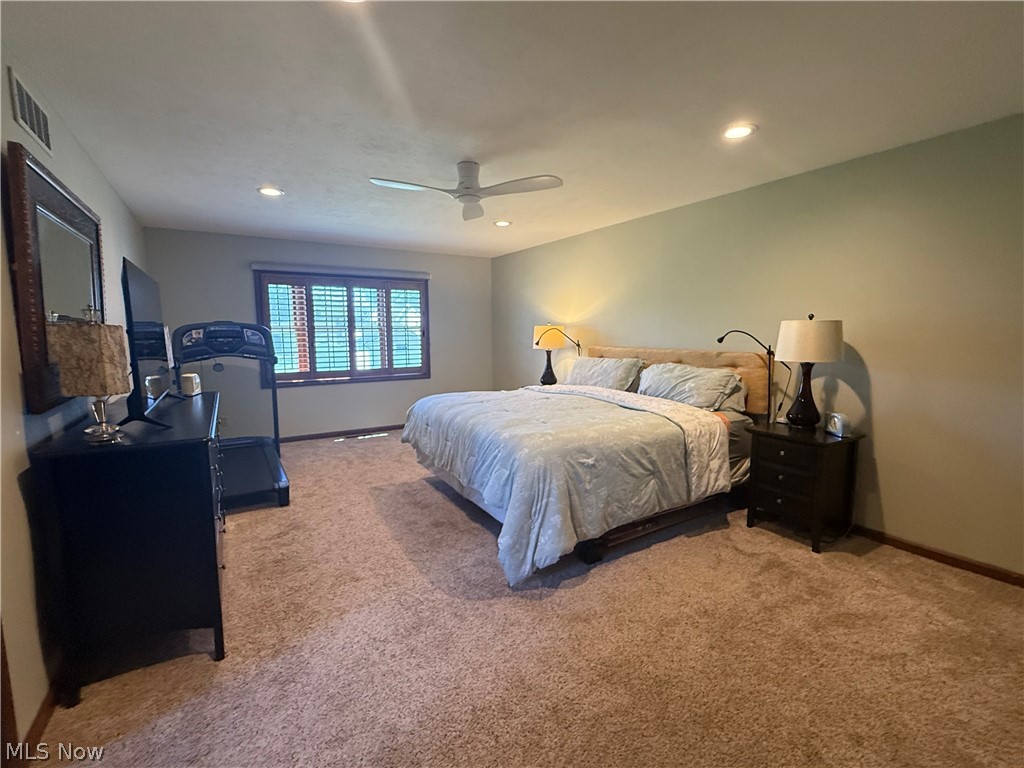 1552 N 14th Street Cambridge OH 43725