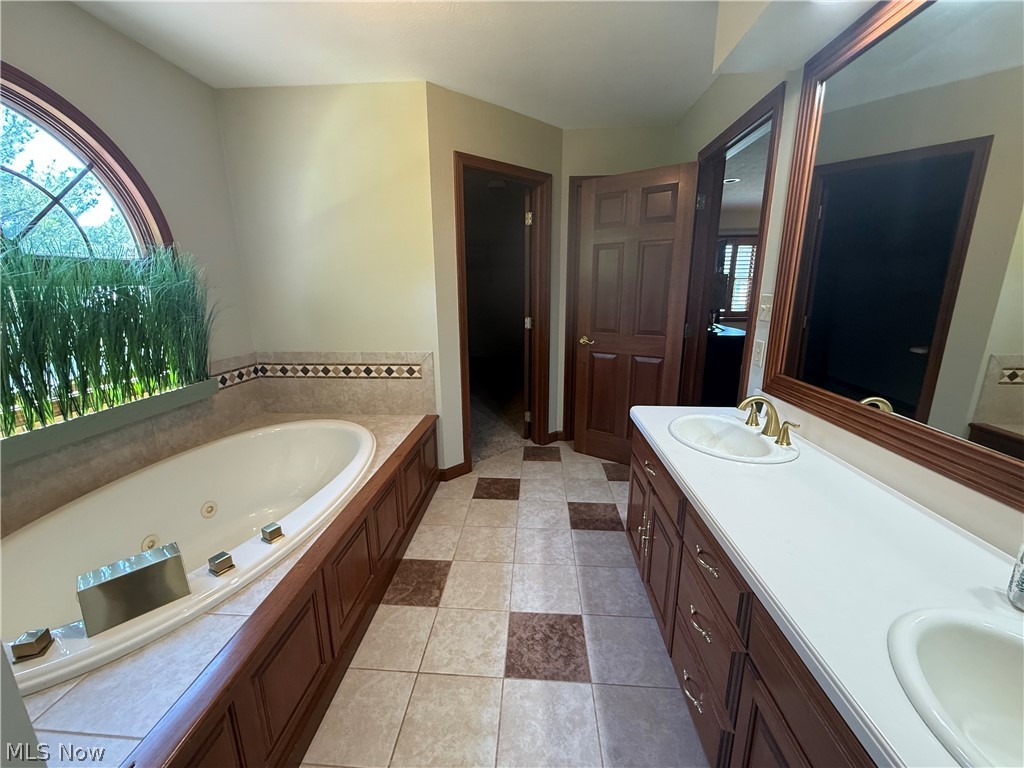 1552 N 14th Street Cambridge OH 43725