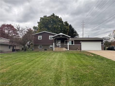 8069 Orchardway Street NW North Canton OH 44720