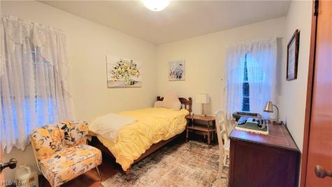11807 Hastings Road Garfield Heights OH 44125