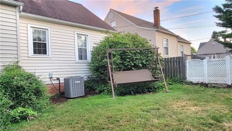 11807 Hastings Road Garfield Heights OH 44125
