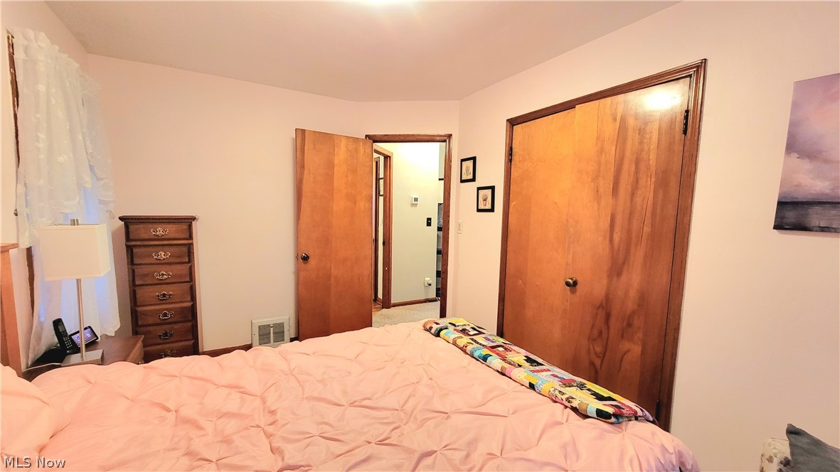 11807 Hastings Road Garfield Heights OH 44125