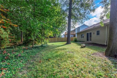 37888 N Doovys Street Avon OH 44011
