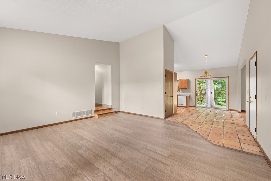 37888 N Doovys Street Avon OH 44011