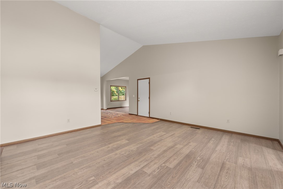 37888 N Doovys Street Avon OH 44011