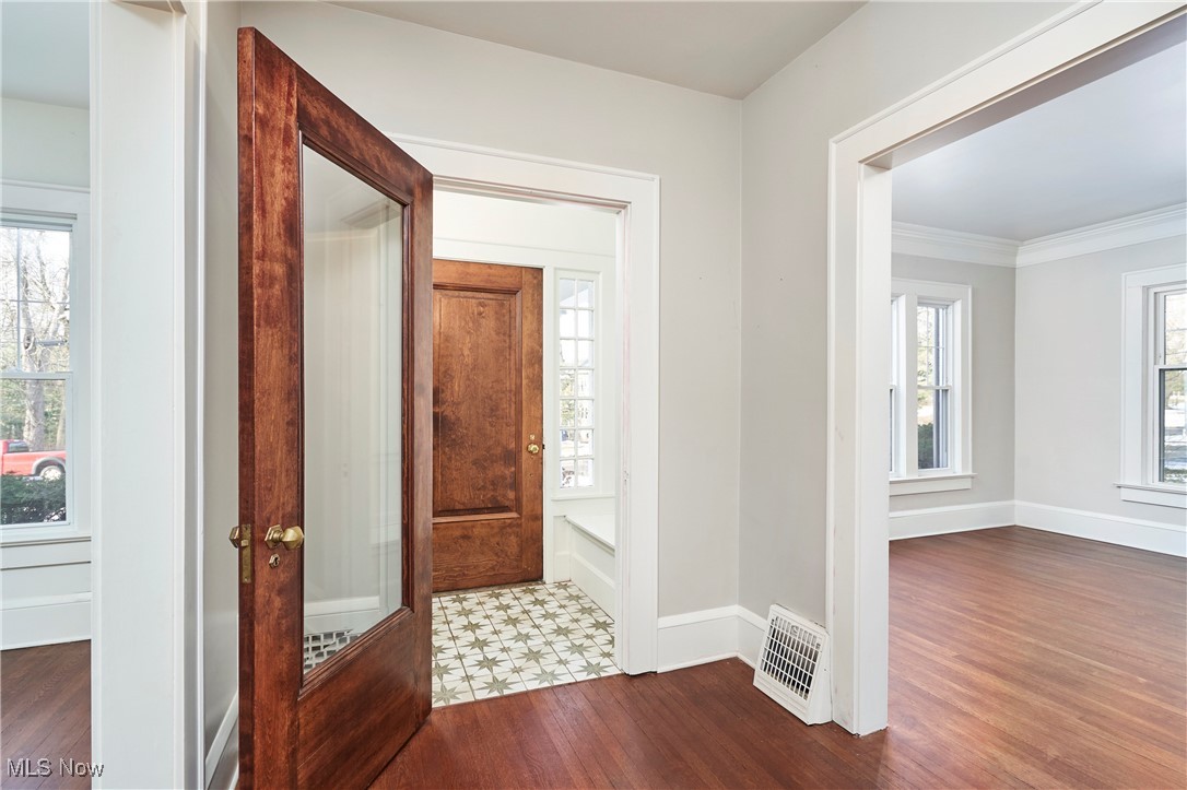 141 Storer Avenue Akron OH 44302