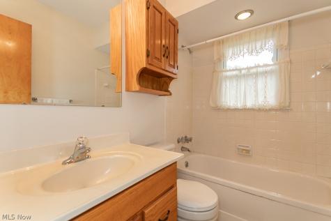 7973 Brichford Road Mentor OH 44060