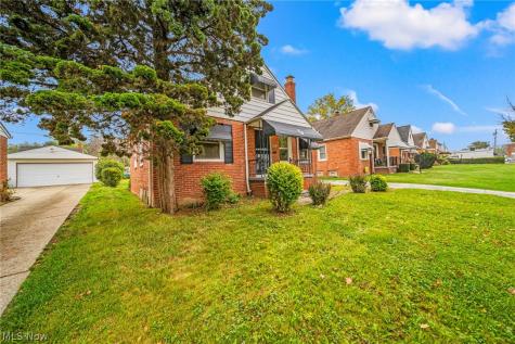 3983 E 176th Street Cleveland OH 44128