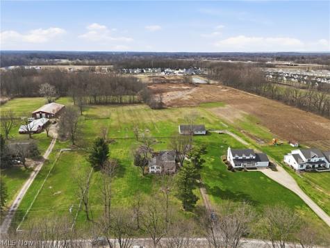 8134 Oberlin Road Elyria OH 44035