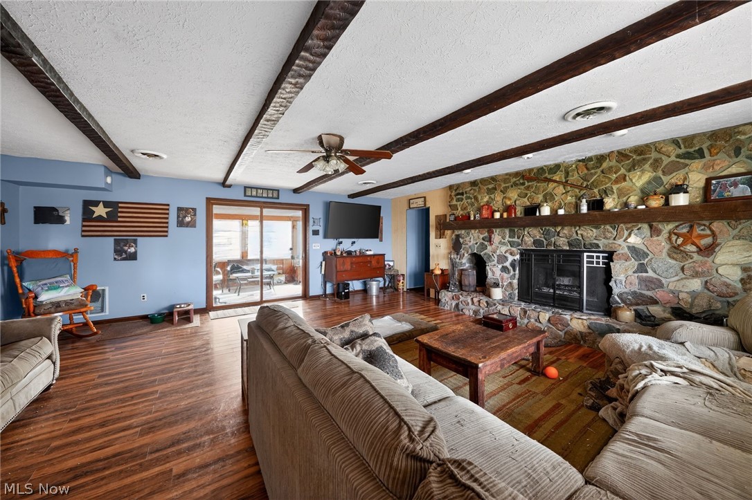8134 Oberlin Road Elyria OH 44035