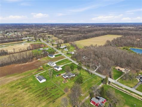 8134 Oberlin Road Elyria OH 44035