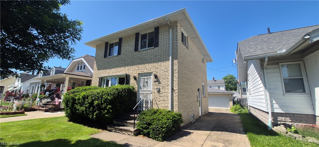 3908 Kenmore Avenue Parma OH 44134