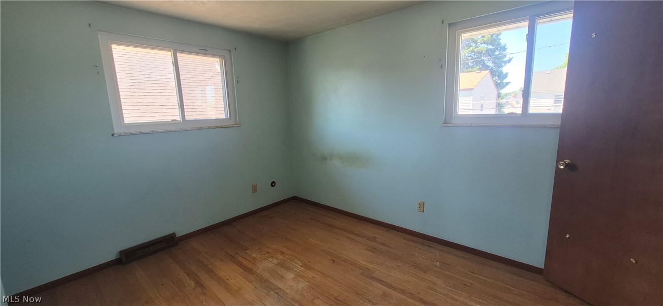 3908 Kenmore Avenue Parma OH 44134