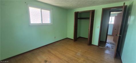 3908 Kenmore Avenue Parma OH 44134