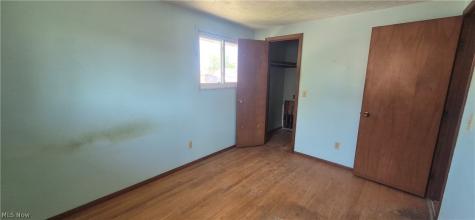 3908 Kenmore Avenue Parma OH 44134