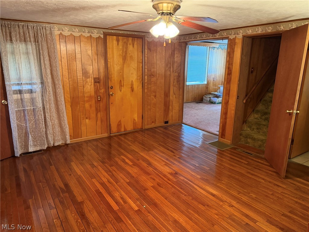 59 W Buckeye Street West Salem OH 44287