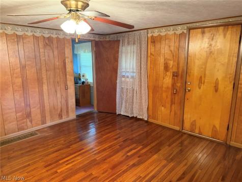 59 W Buckeye Street West Salem OH 44287