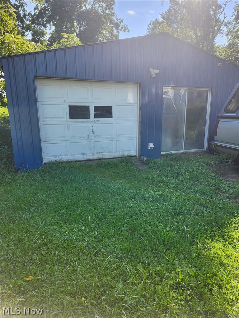3823 County Road 16 Corning OH 43730