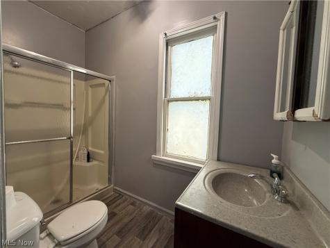 6721 Hough Avenue Cleveland OH 44103