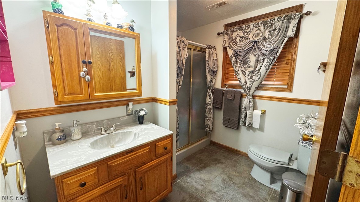 25 Oak Drive Dillonvale OH 43917