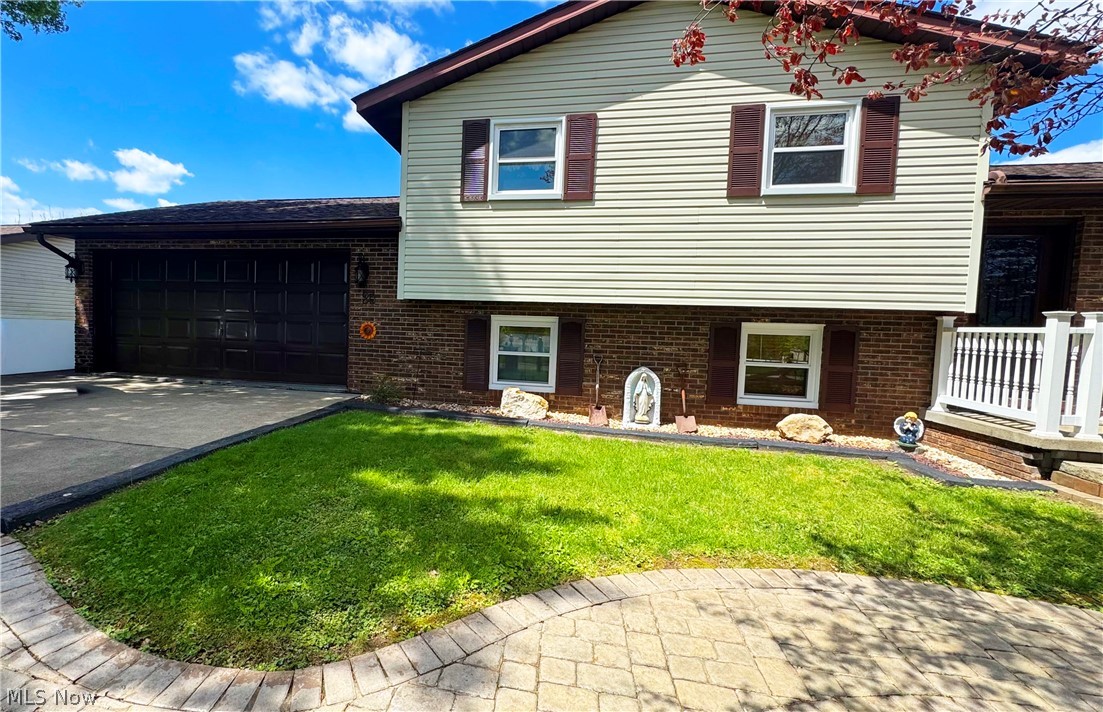 25 Oak Drive Dillonvale OH 43917