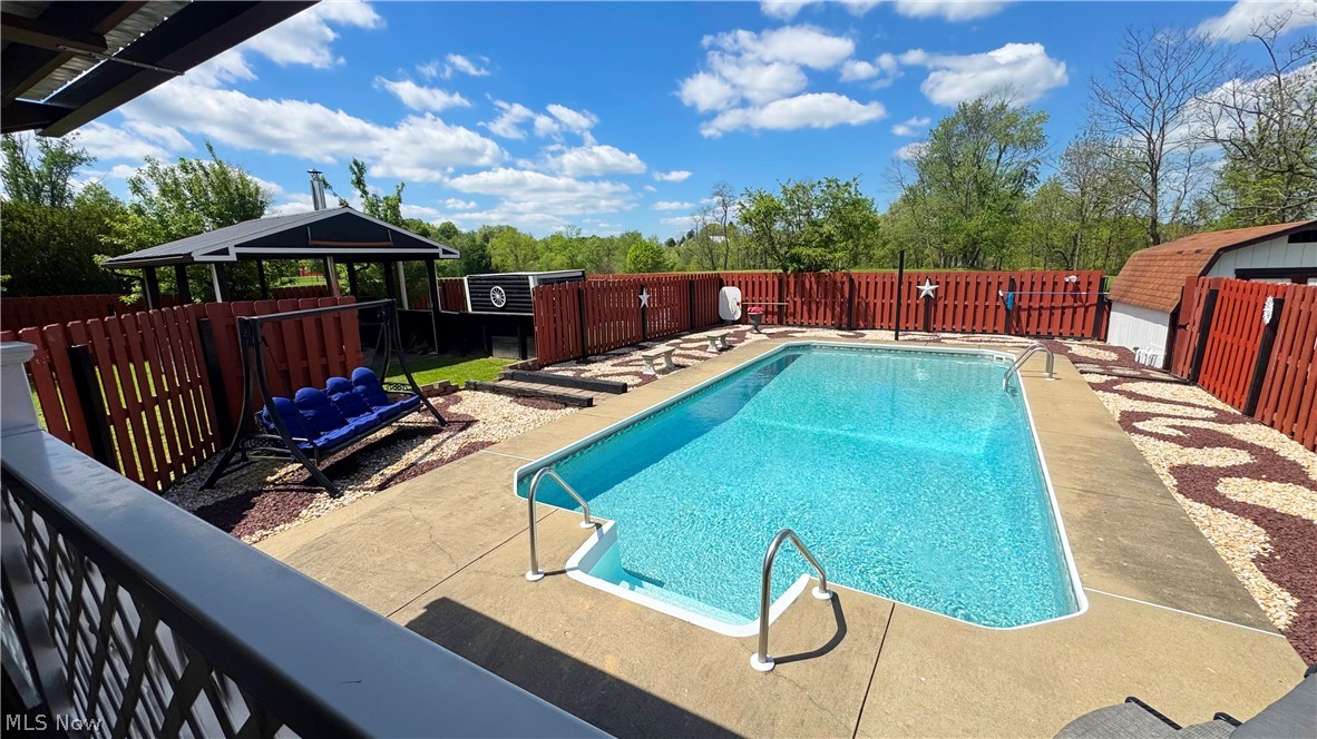 25 Oak Drive Dillonvale OH 43917