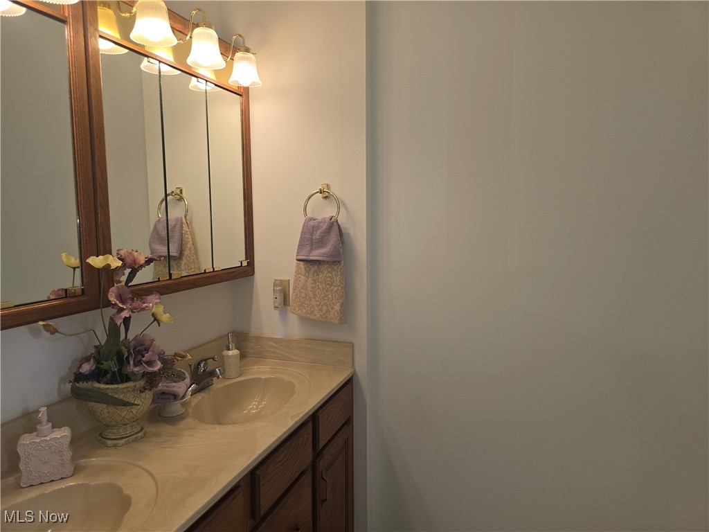 1272 Portage Line Road Akron OH 44312