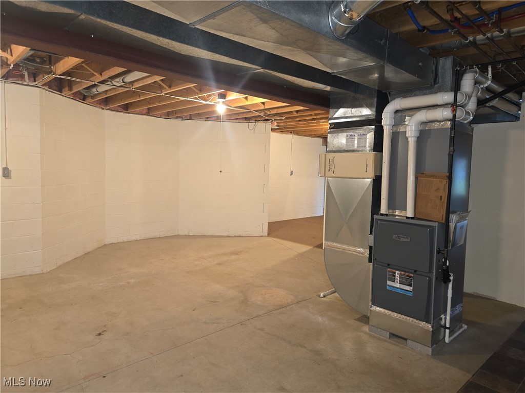 1272 Portage Line Road Akron OH 44312