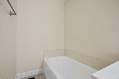 9040 Cambridge Drive Northfield OH 44067