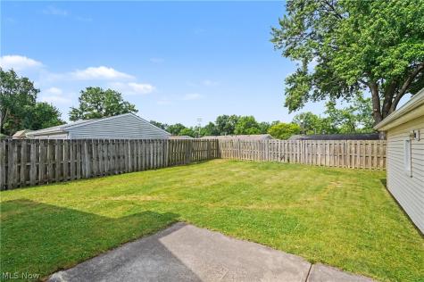 9040 Cambridge Drive Northfield OH 44067