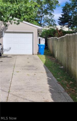 1573 E 337th Street Eastlake OH 44095