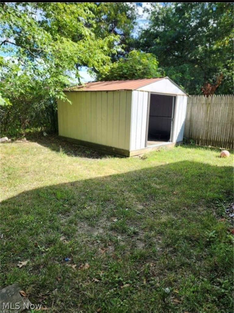 1573 E 337th Street Eastlake OH 44095