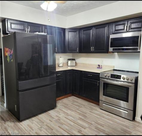 1573 E 337th Street Eastlake OH 44095